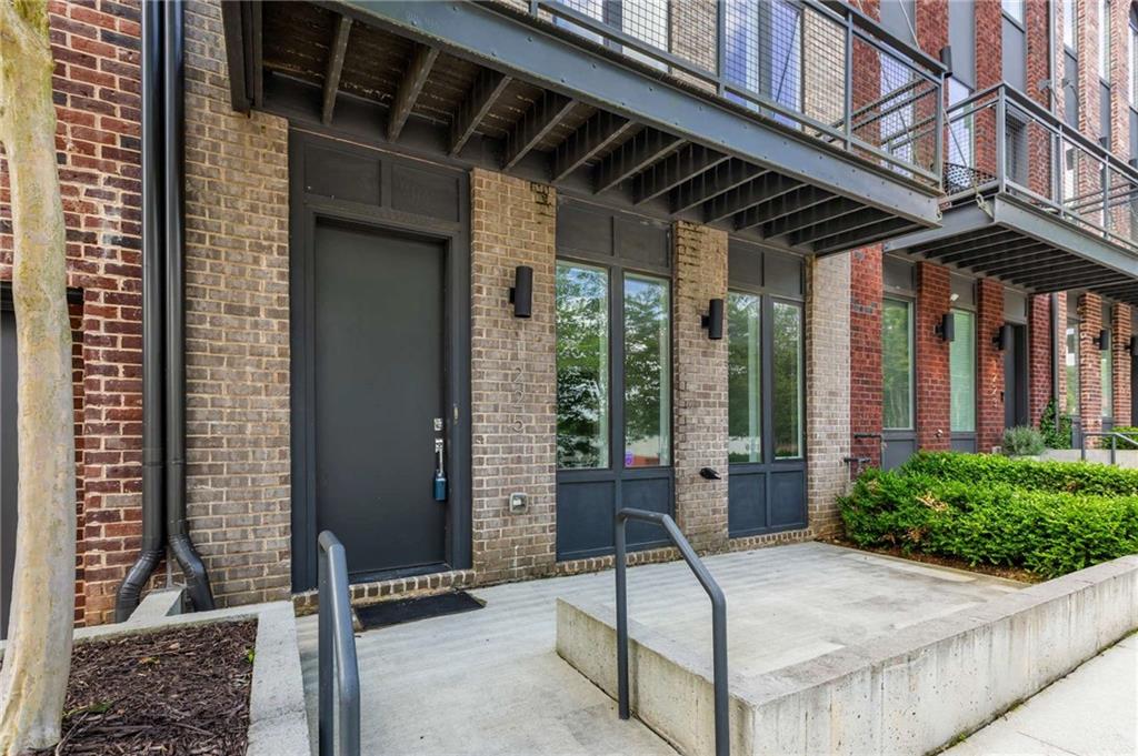 1225 Chelsea Circle, Atlanta, Georgia image 3