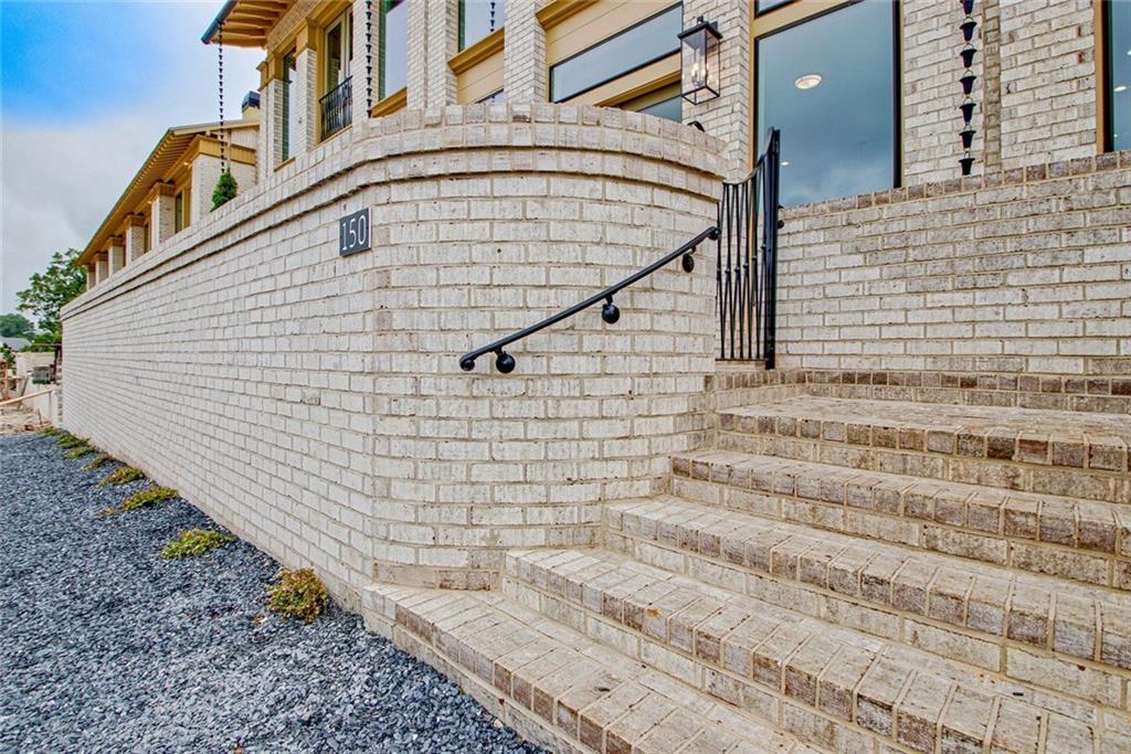 190 Rolison Way