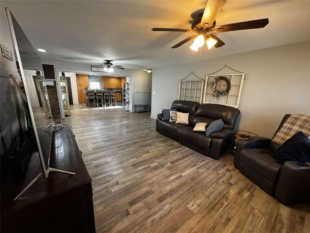 2710 Mulberry Rock Road