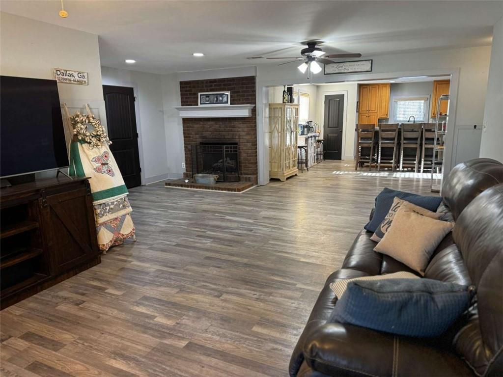 2710 Mulberry Rock Road