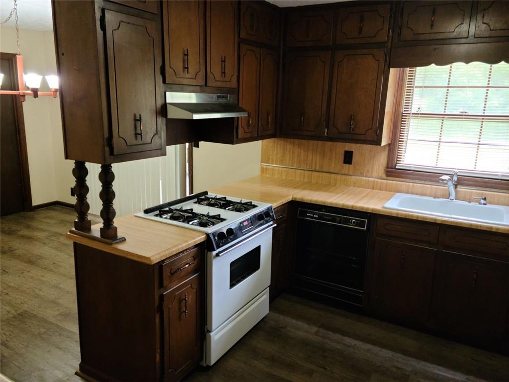 2104 Moon Drive, Conyers, Georgia image 7