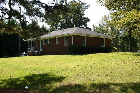 A home in Douglasville