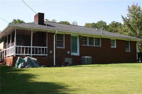 A home in Douglasville