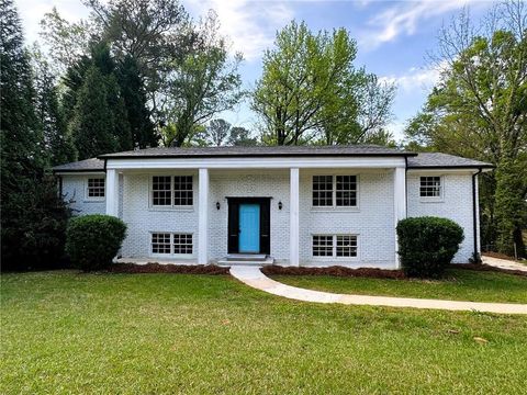 Homes For Sale - 1387 Renee Drive<br/> Decatur, GA 30035