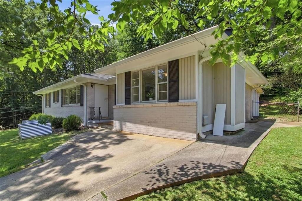 1763 Meadowglades Drive