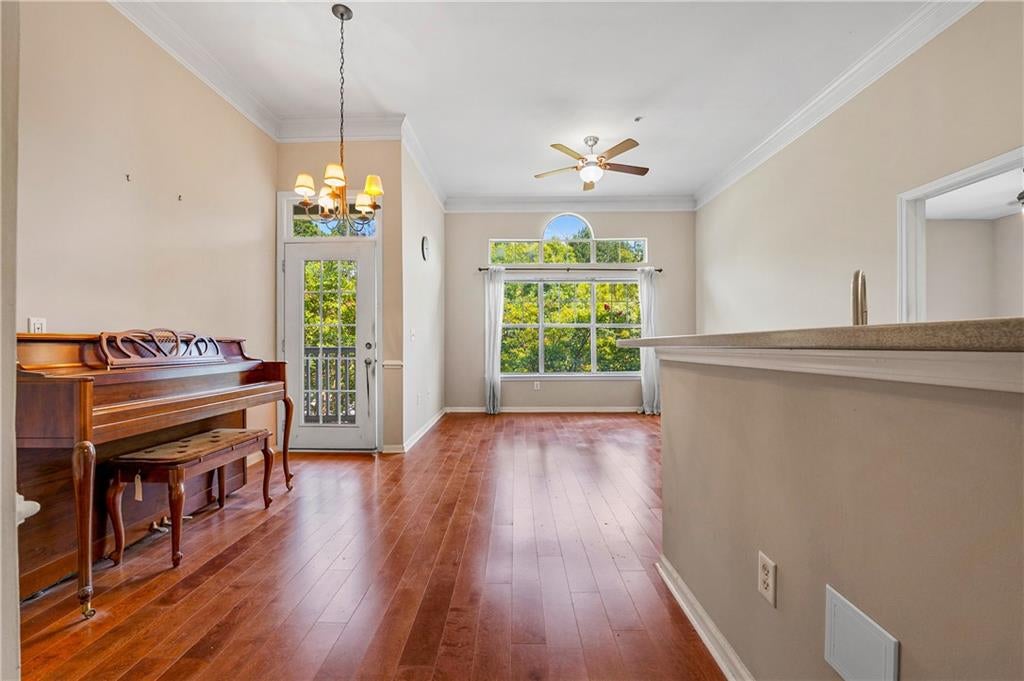 2700 Pine Tree Road NE 1308