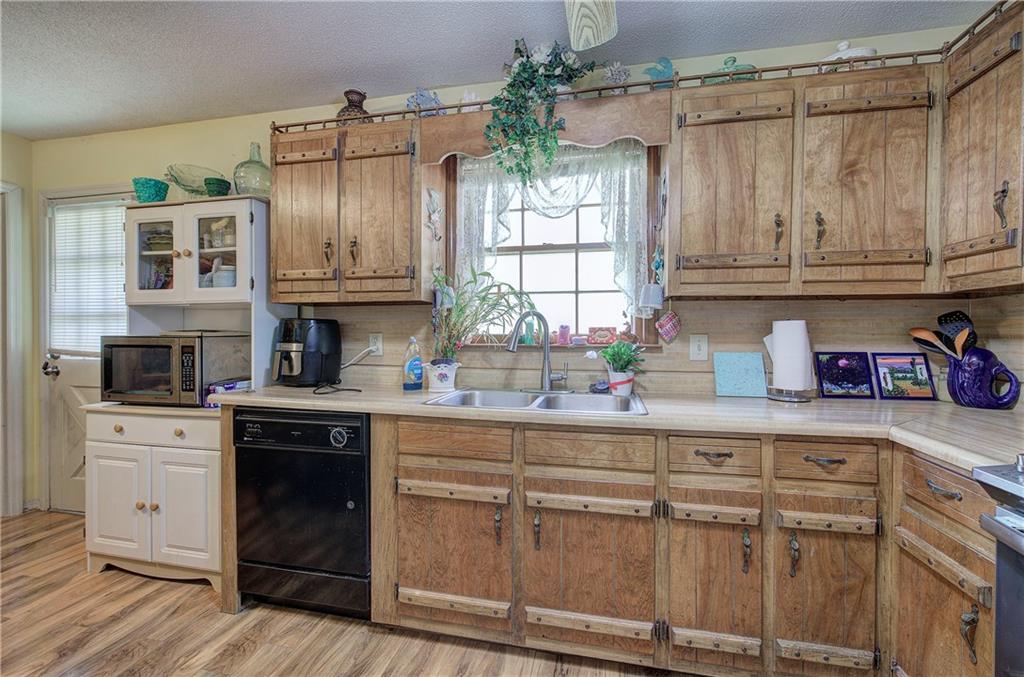 38 E Boxwood Drive, Cartersville, Georgia image 8