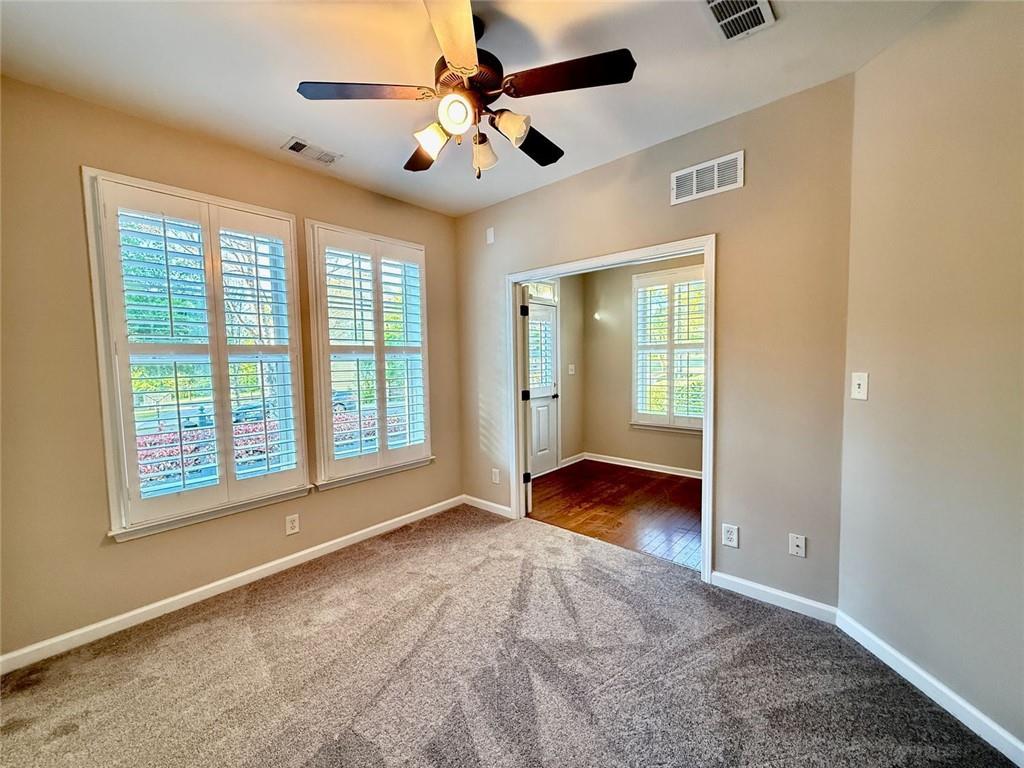 525 Grove Field Court, Suwanee, Georgia image 7