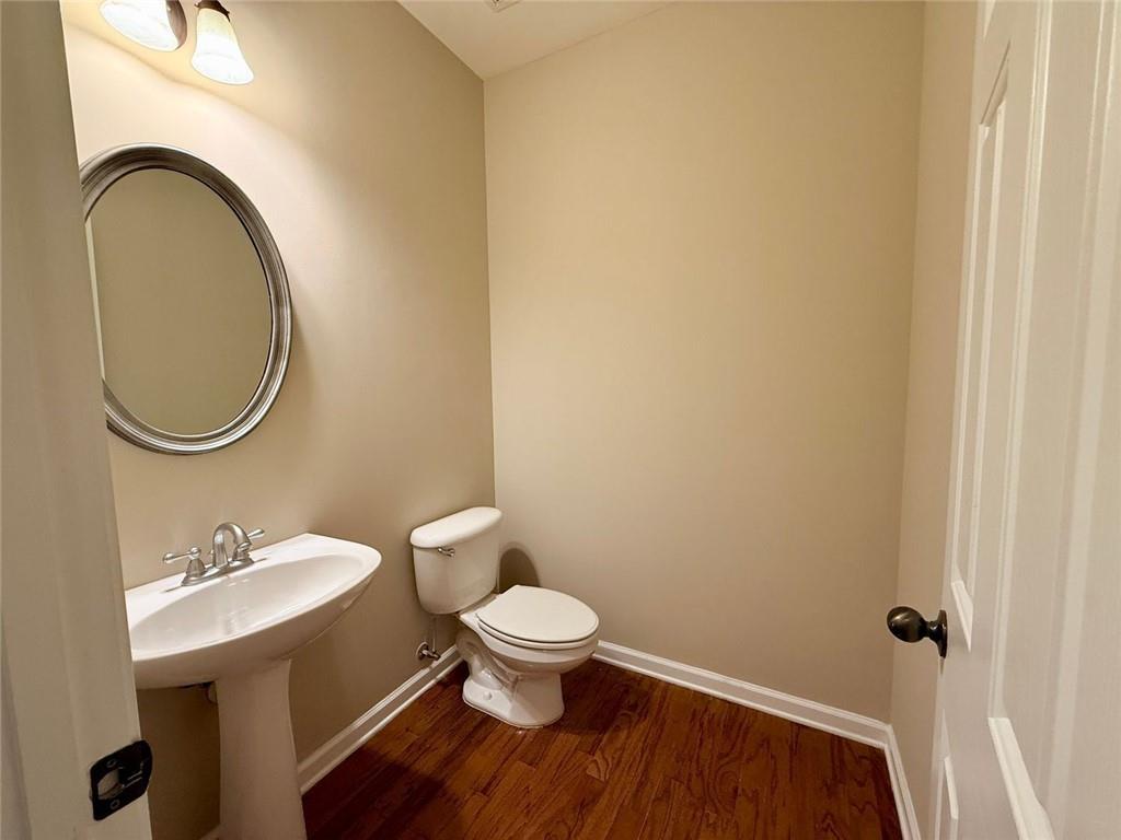 525 Grove Field Court, Suwanee, Georgia image 16