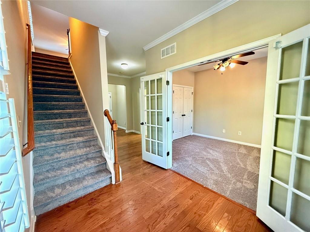 525 Grove Field Court, Suwanee, Georgia image 4