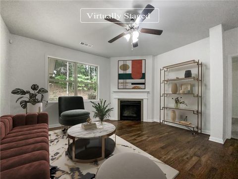 Single Family Residence in Dallas GA 206 Silverwood Drive 2.jpg