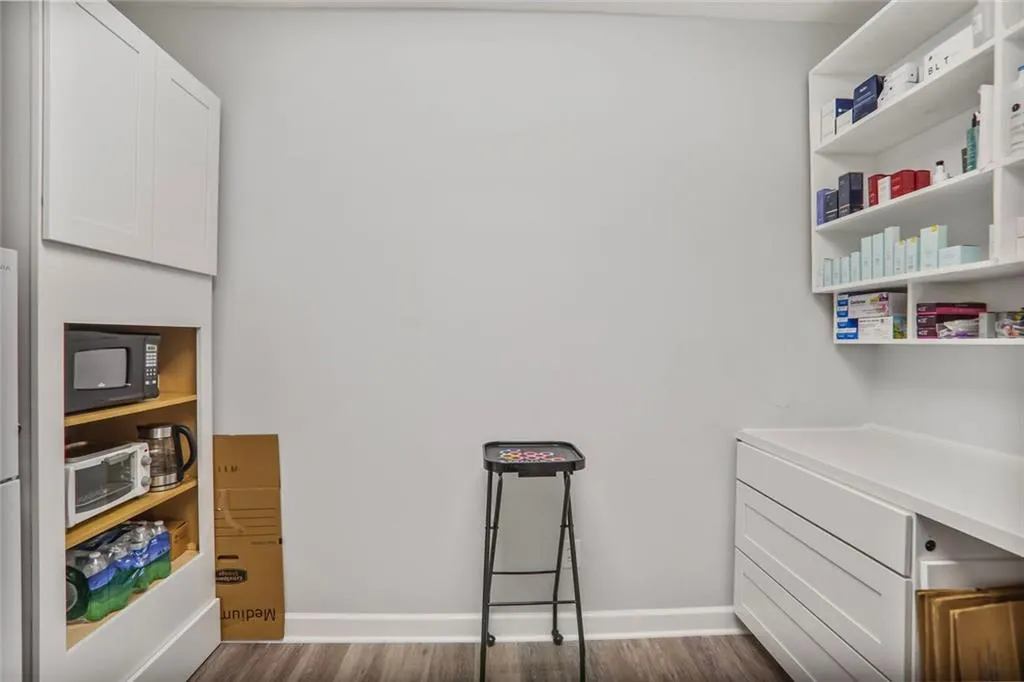 Roswell, Georgia 30076, United States, ,Residential,Active,148736