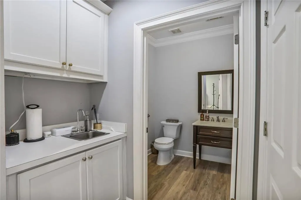 Roswell, Georgia 30076, United States, ,Residential,Active,148736