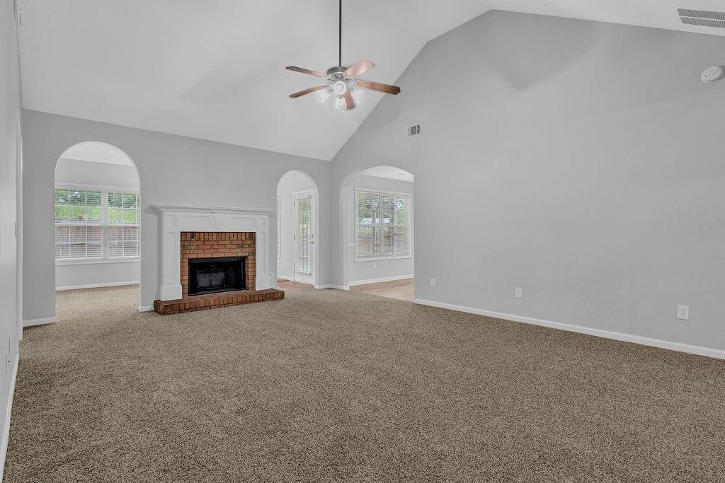 3946 Village Crossing Lane, Ellenwood, Georgia image 21