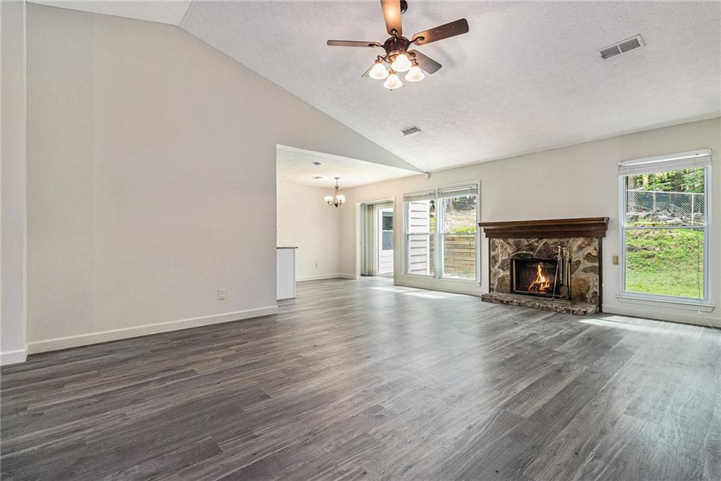 520 CRANBERRY Place