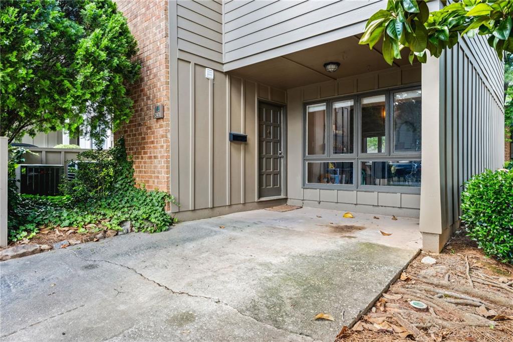 2471 Cedar Brook W
