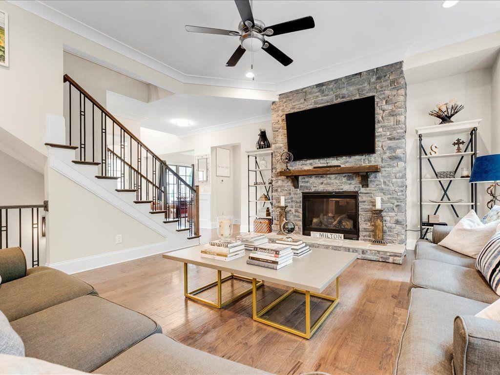 195 Horizon Hill