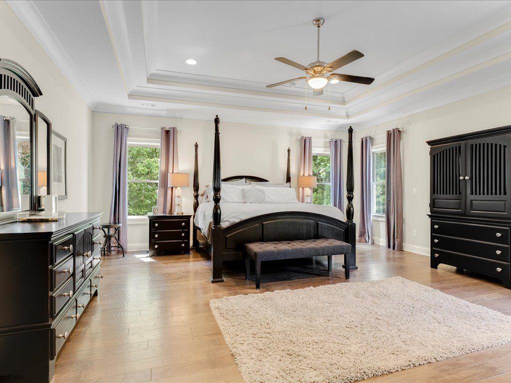195 Horizon Hill