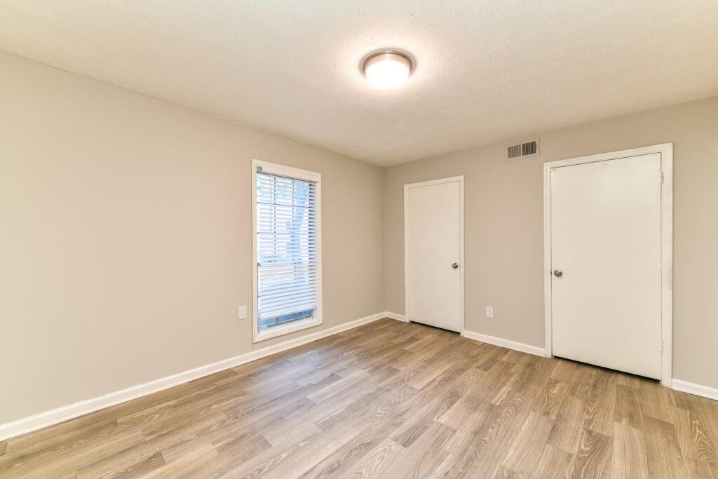 1000 Belmont - Residential Lease