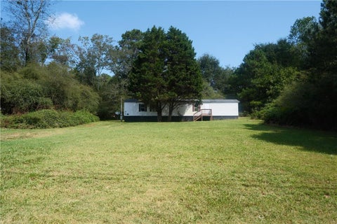 Homes For Rent - 6175 Leigh Lane<br/> Gainesville, GA 30506