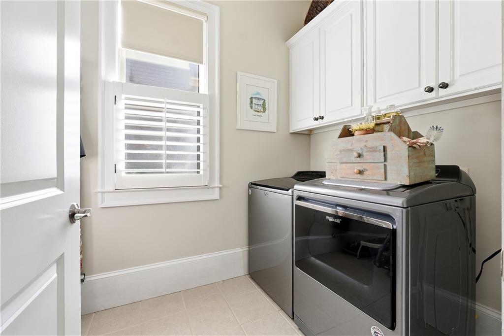 Crabapple Crossing - Residential