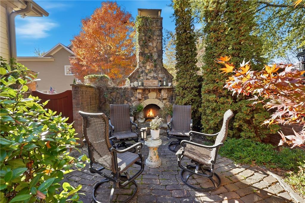 Crabapple Crossing - Residential