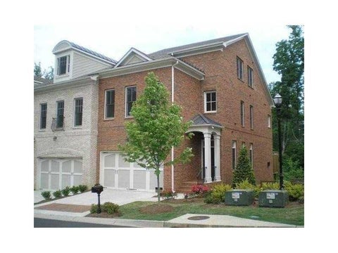 Townhouse For Rent - 6032 Coldwater Point<br/> Johns Creek, GA 30097
