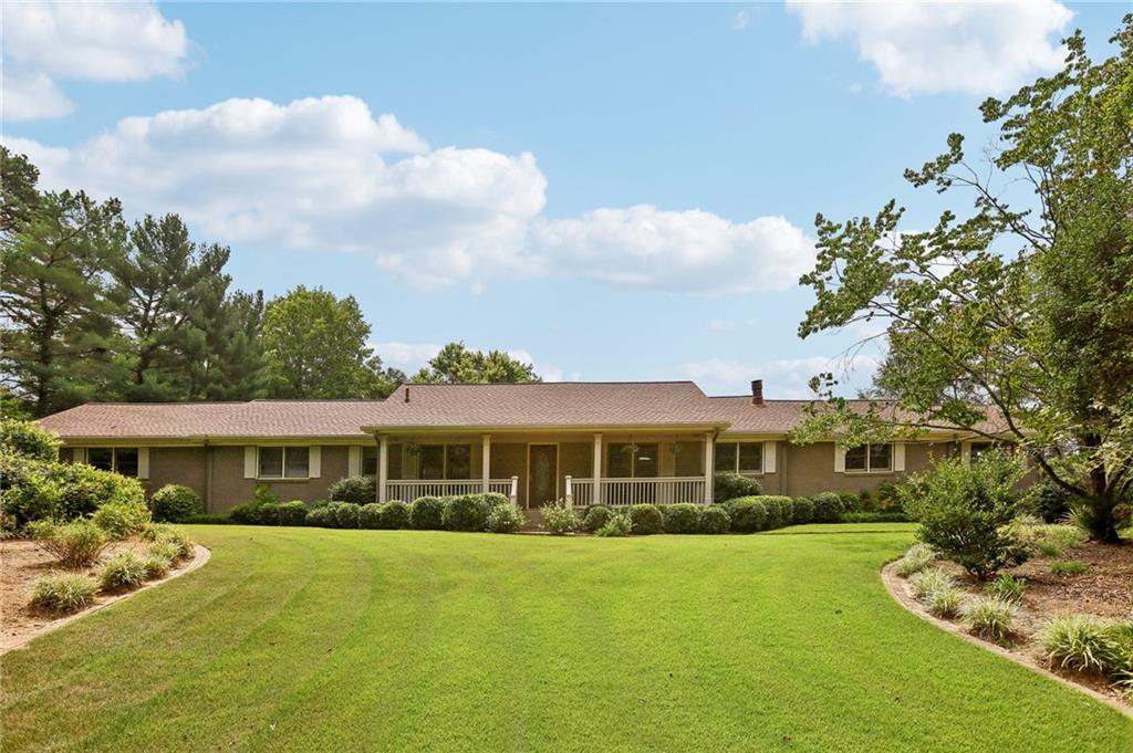202 Heights Place, Canton, Georgia image 1