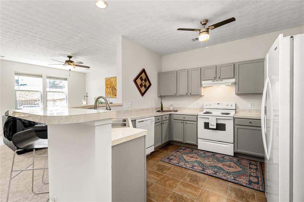 554 Rendevous Road, Acworth, Georgia image 9