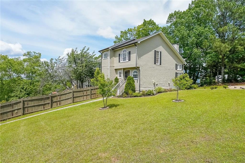 900 Mill Stone Drive, Marietta, Georgia image 3
