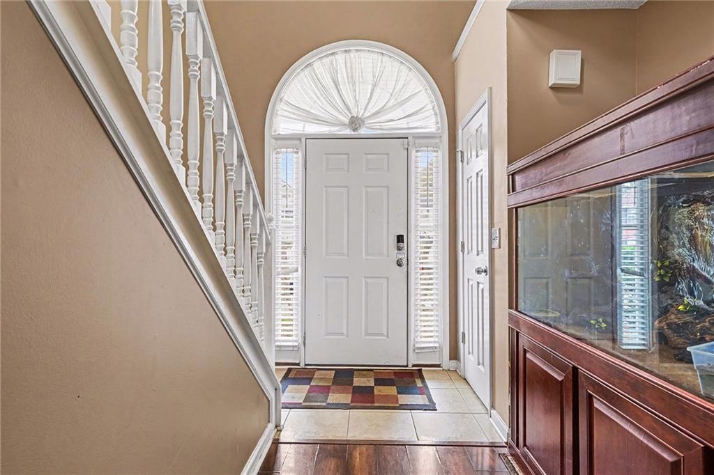 11811 Registry Boulevard