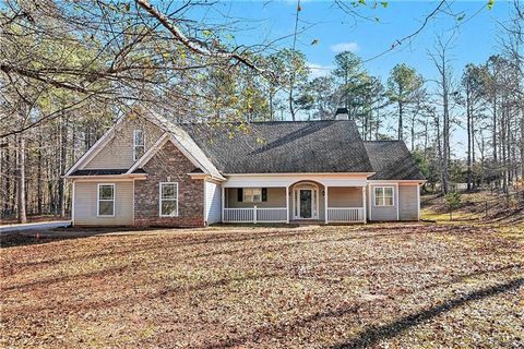 234 Lake Chase Drive N Griffin GA 30224