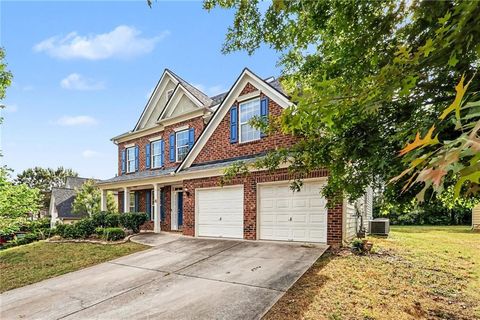 Homes For Sale - 3745 Park Hill Circle<br/> Loganville, GA 30052