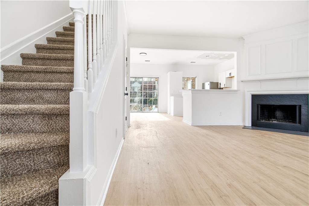 2135 Kilmington Square