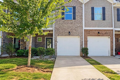 Townhouse For Rent - 1800 Old Dogwood<br/> Jonesboro, GA 30238