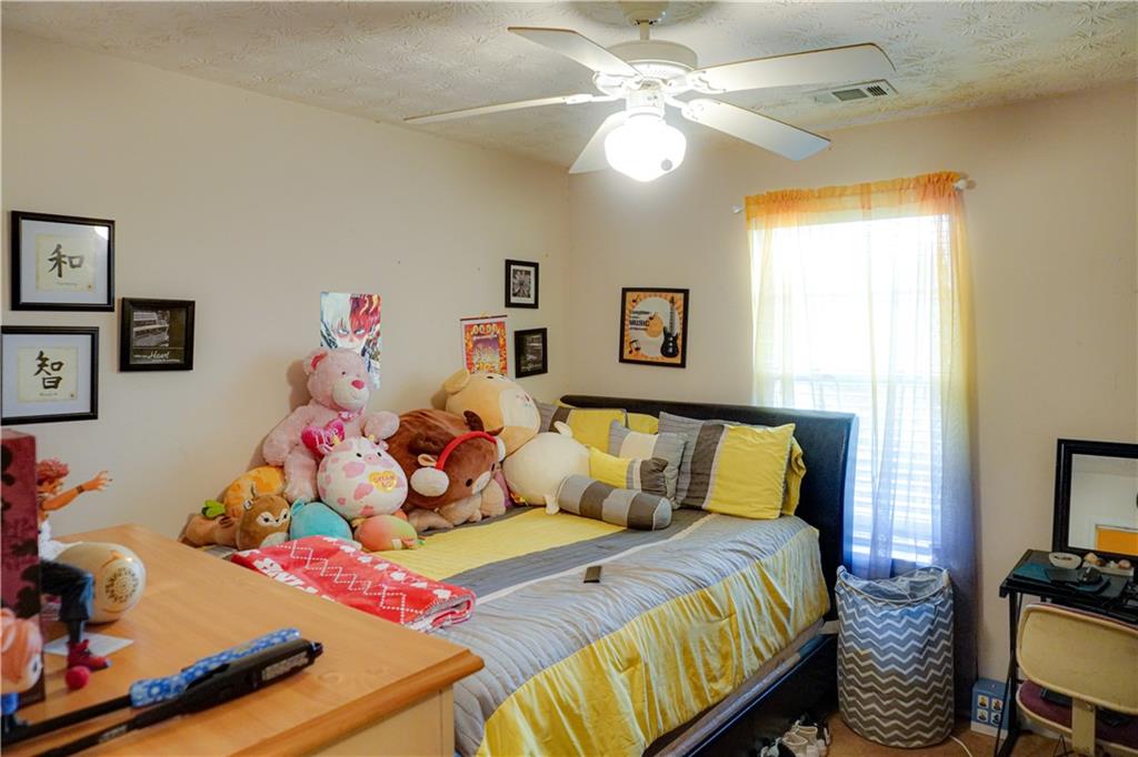 Woodlands Townhomes - Residential
