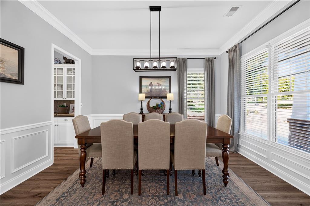 2589 Lakefield Circle