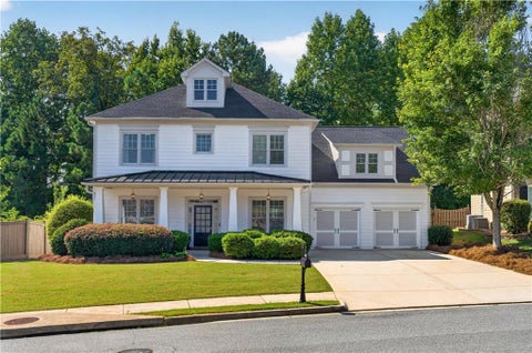Homes For Sale - 2589 Lakefield Circle<br/> Cobb County, Marietta, GA 30064