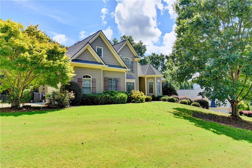 5720 Red Maple Trace