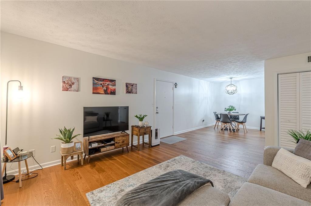 3135 Seven Pines Court 201