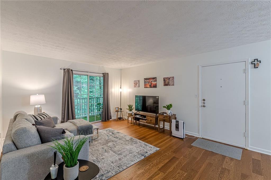 3135 Seven Pines Court 201
