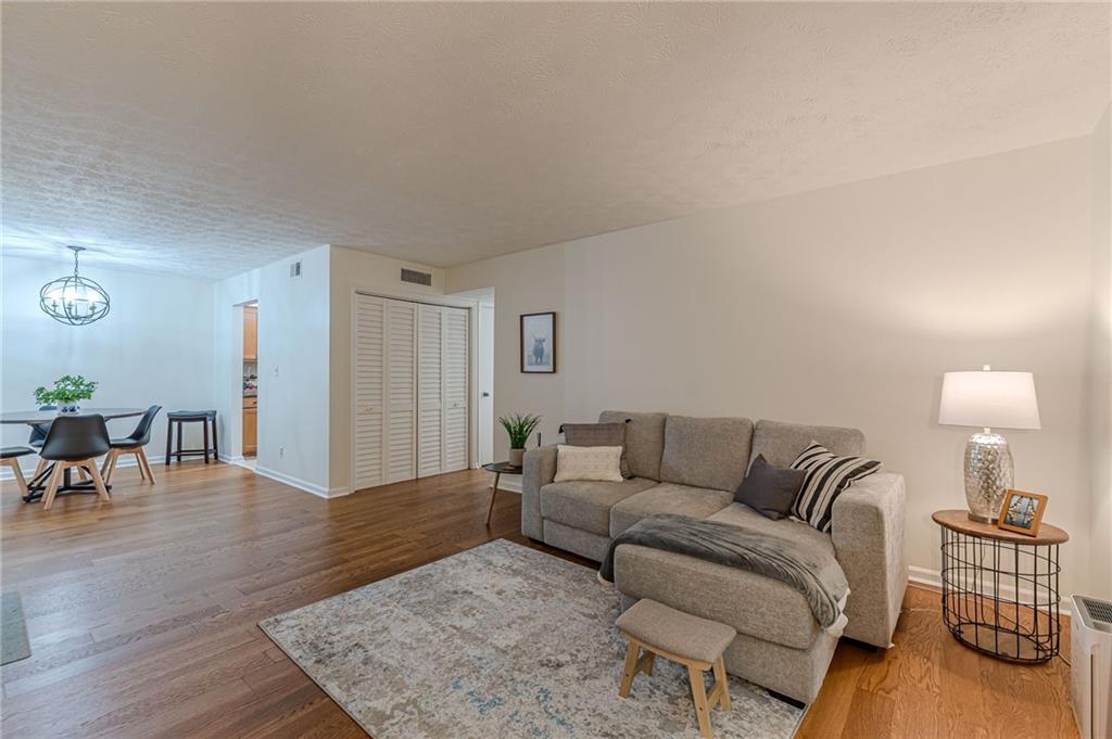 3135 Seven Pines Court 201