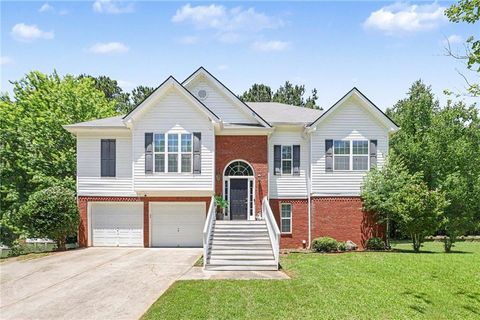 Homes For Sale - 5722 Flowers Ridge<br/> Powder Springs, GA 30127