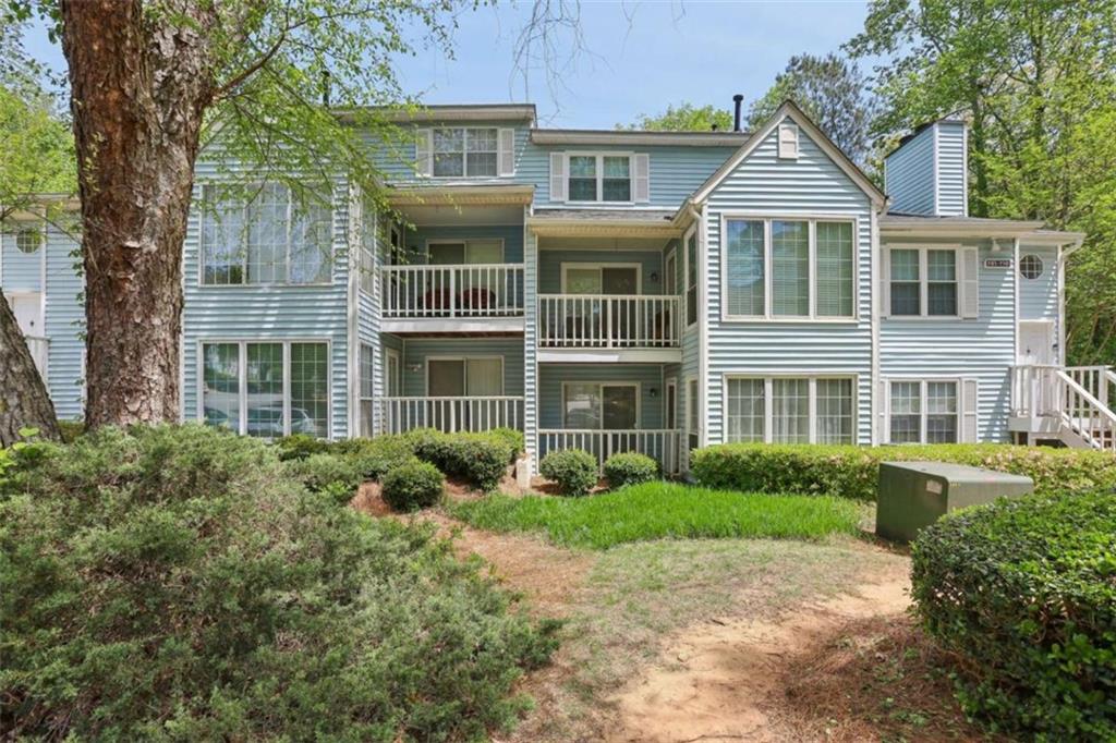 702 Glenleaf Drive, Peachtree Corners, Georgia image 1