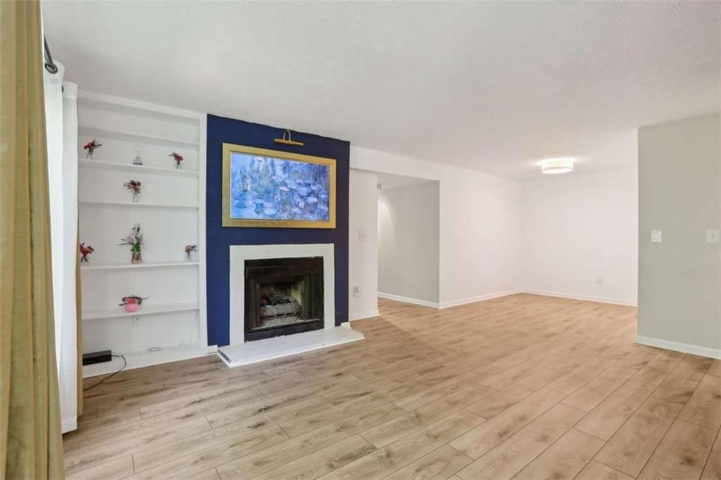 702 Glenleaf Drive, Peachtree Corners, Georgia image 5