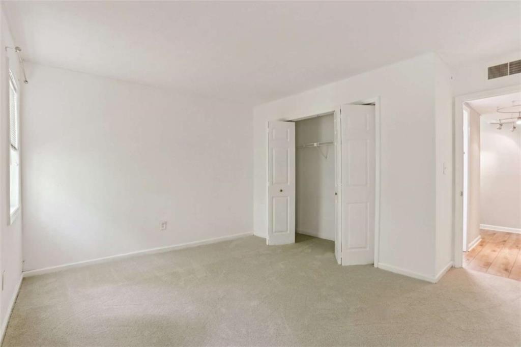 702 Glenleaf Drive, Peachtree Corners, Georgia image 16