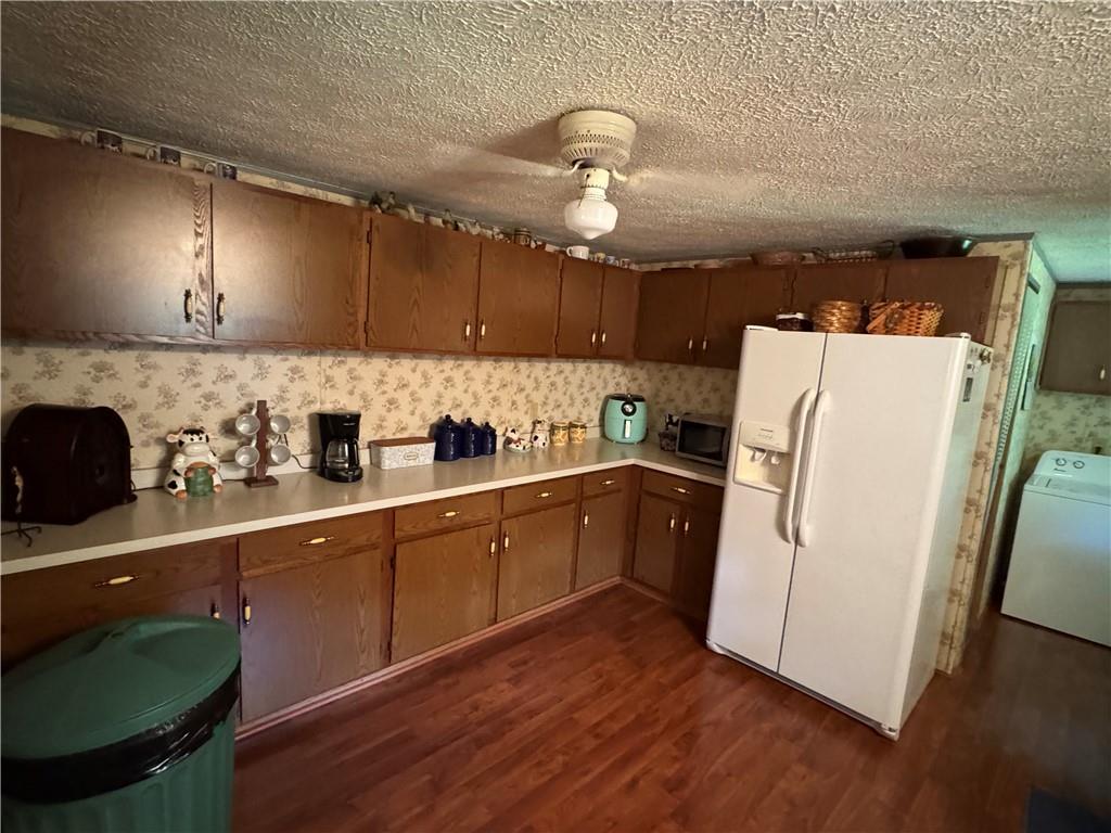 2903 Athens Highway