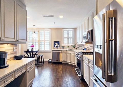 1735 Peachtree Street NE 216 Atlanta GA 30309
