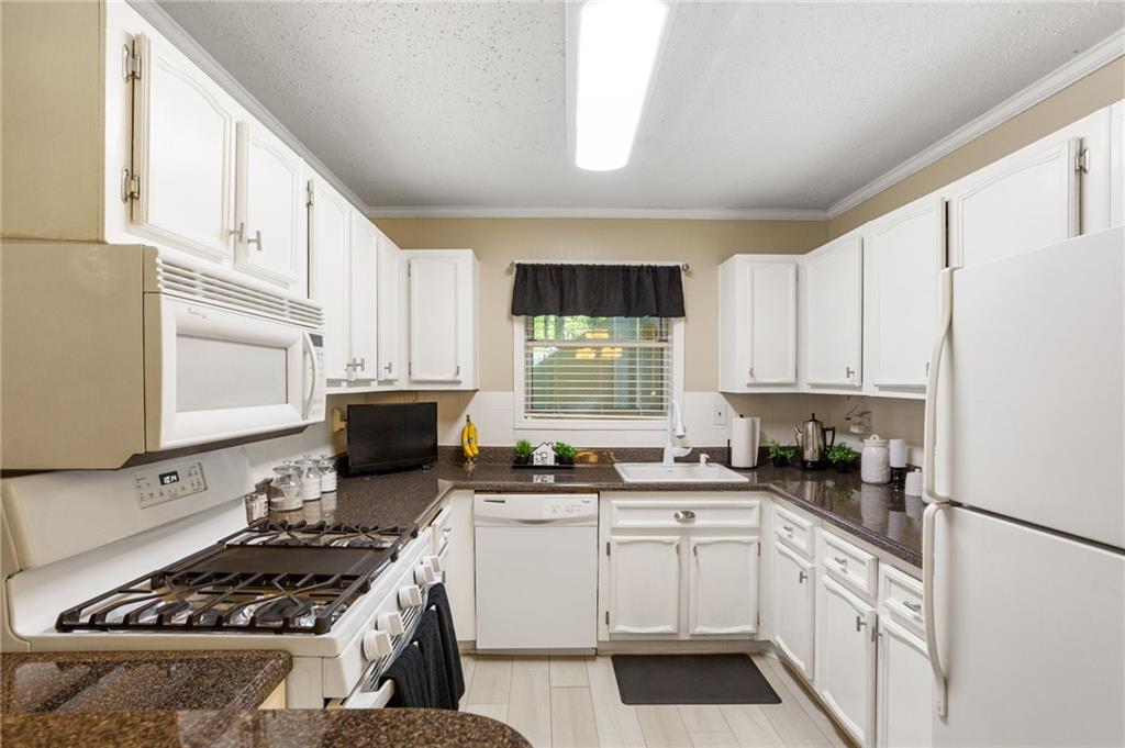 306 Countryside Place SE