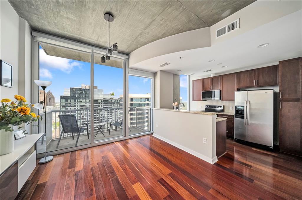 855 Peachtree Street NE 2804